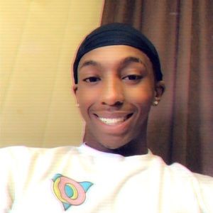 Meet your Posher, Darian